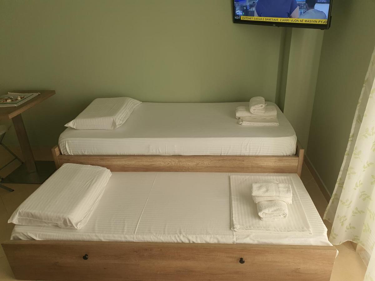 Deni Sea View Apartment فلورا المظهر الخارجي الصورة
