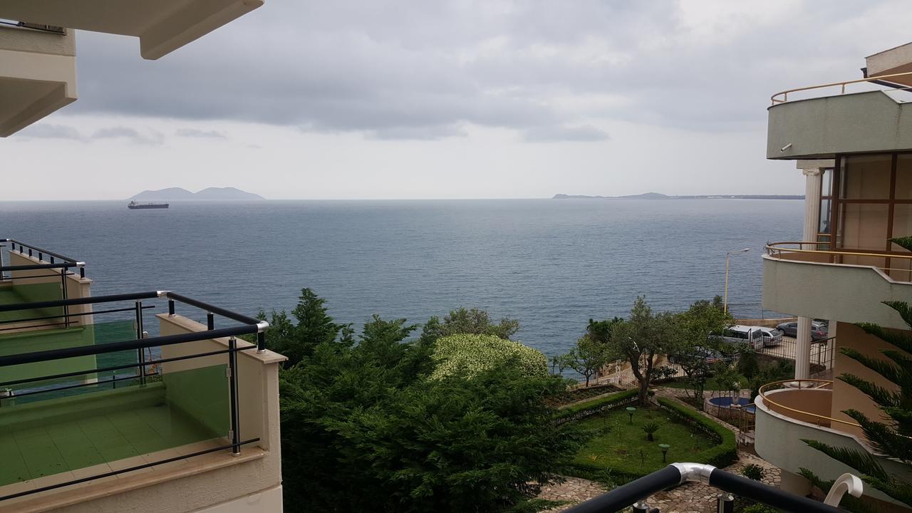 Deni Sea View Apartment فلورا المظهر الخارجي الصورة